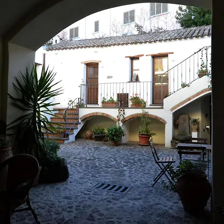 Antico Borgo